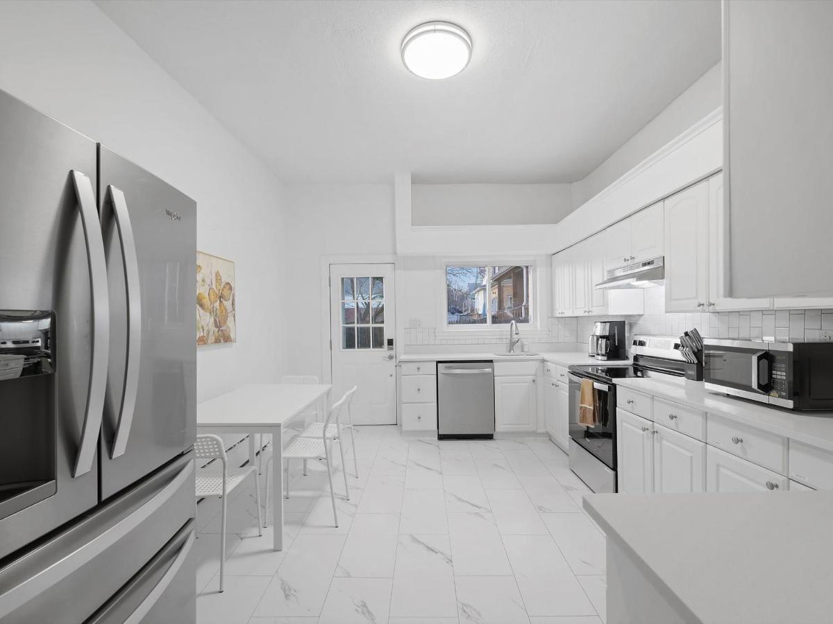 Habitación en casa particular Bloomfield/shadyside @e Stylish And Modern Private Bedroom With Shared Bathroom Pittsburgh